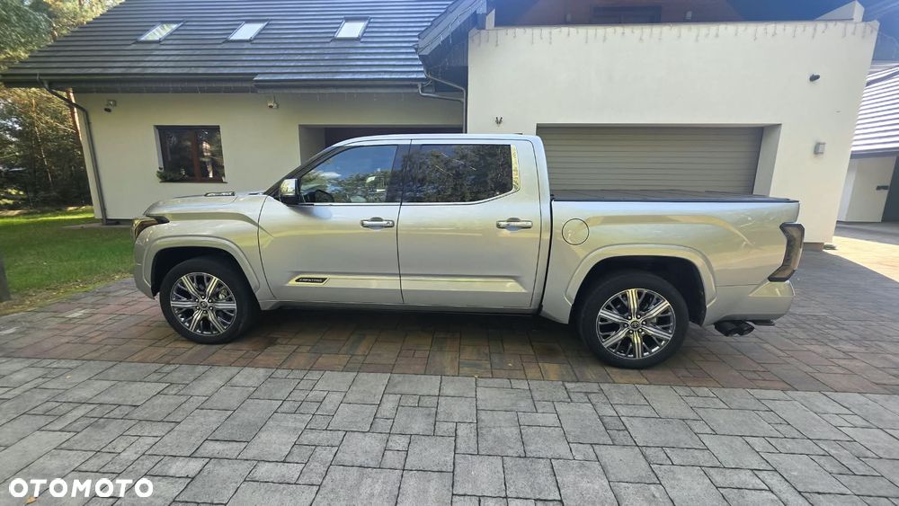 Toyota Tundra - 17