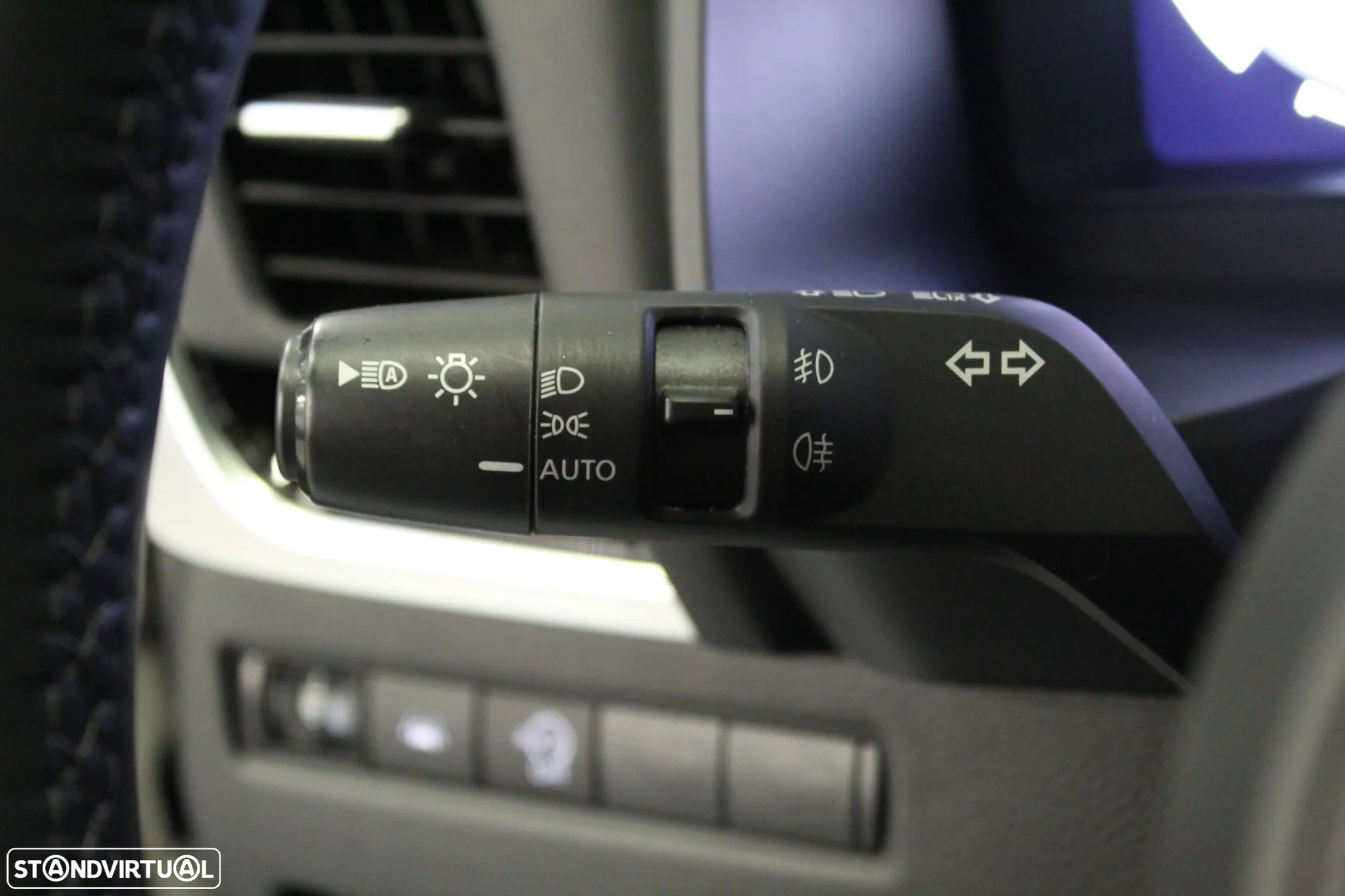 Nissan Qashqai 1.3 DIG-T N-Connecta - 16