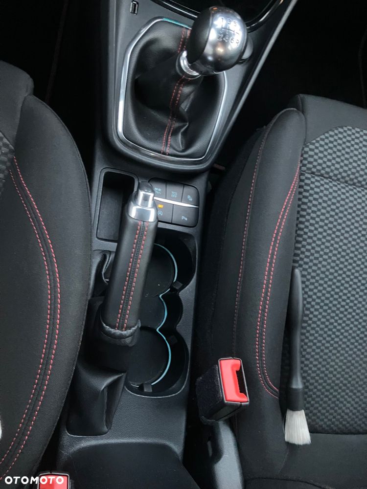 Ford Puma 1.0 EcoBoost Hybrid ST-LINE - 18