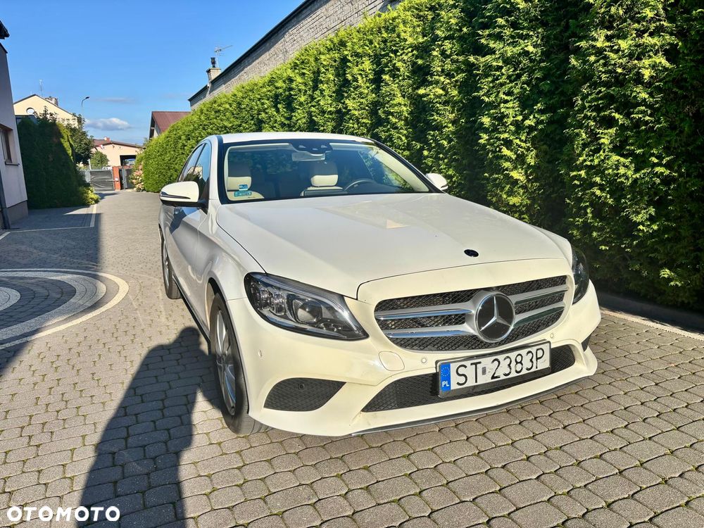 Mercedes-Benz C-Class 2019 photo 2