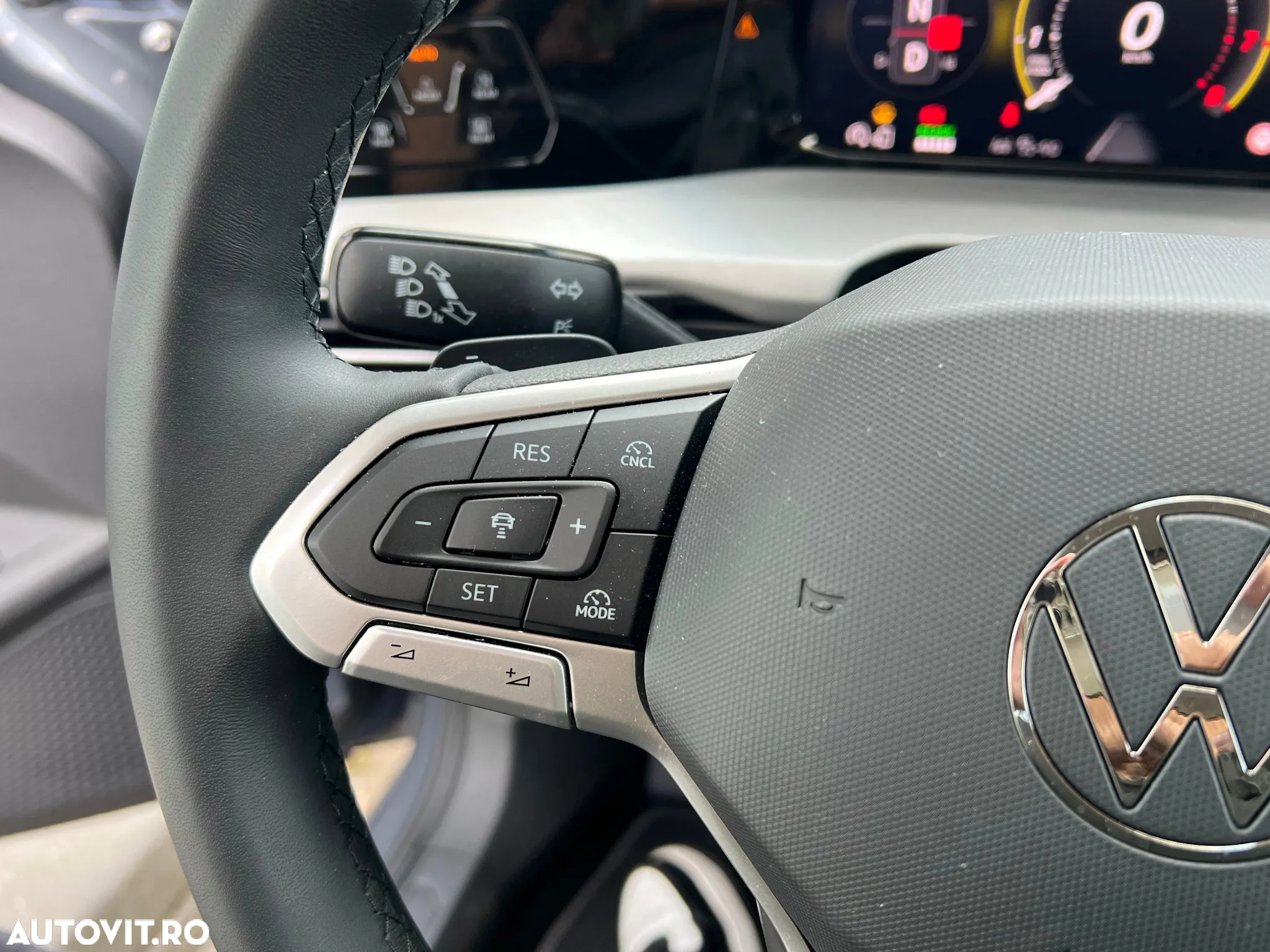 Volkswagen Golf 1.5 TSI eHybrid DSG PHEV Life - 17