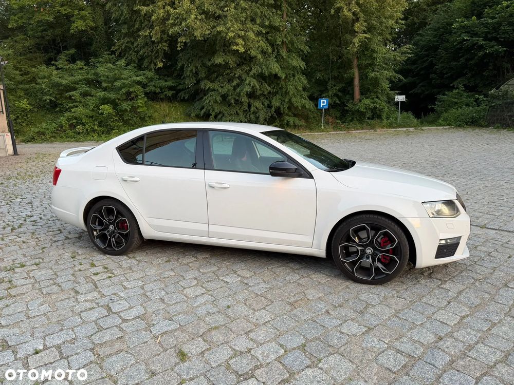 Skoda Octavia 2.0 TDI RS - 5