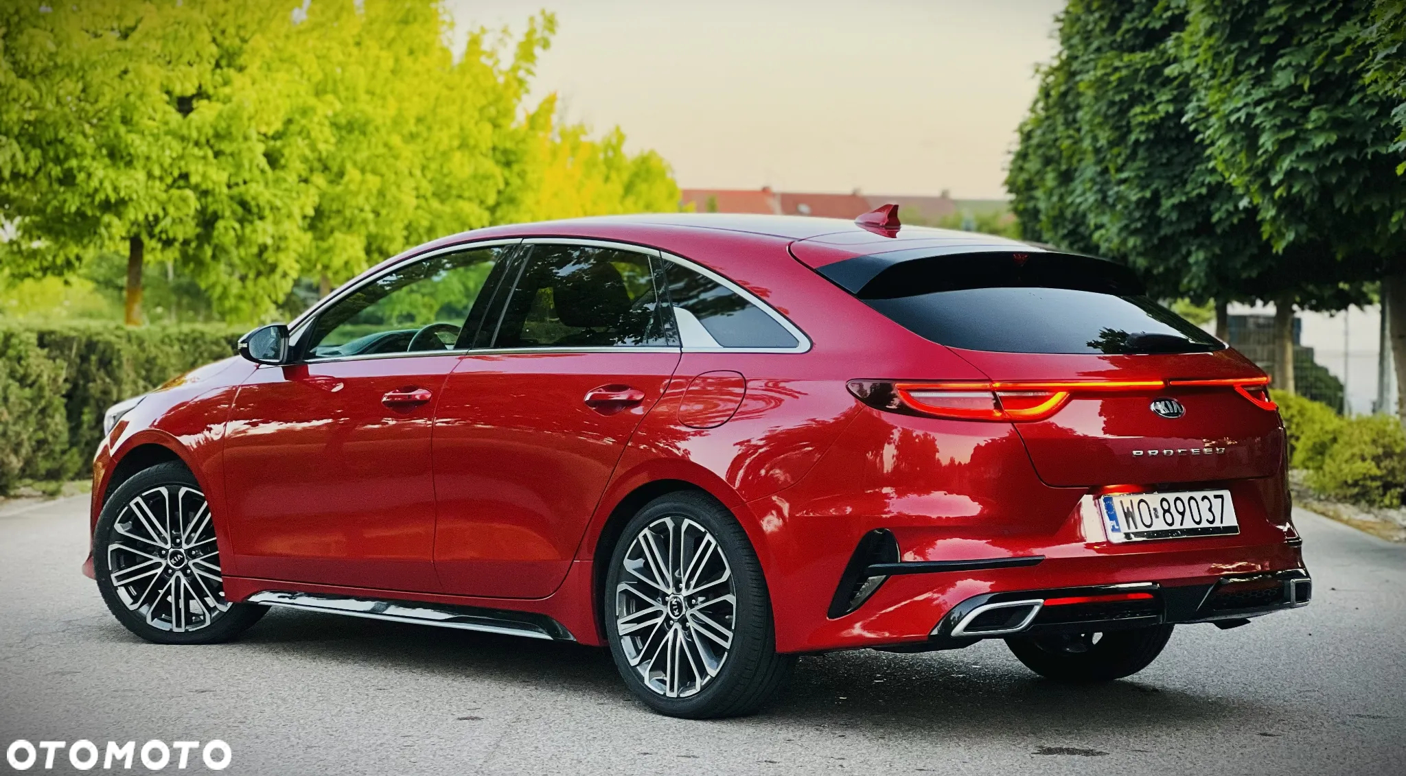 Kia ProCeed 1.6 CRDi GT Line DCT - 3