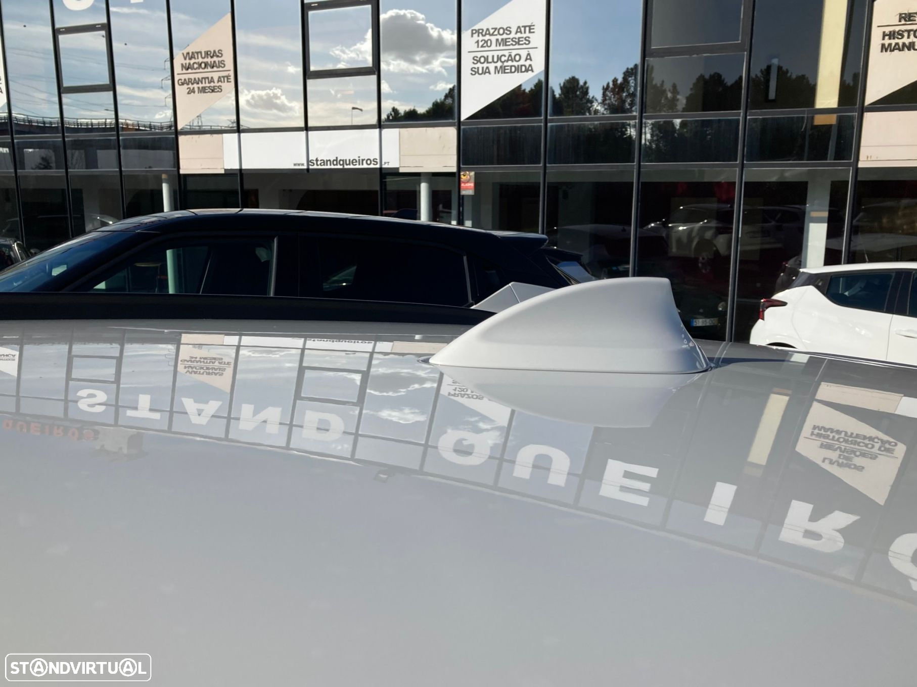 BMW 318 d Touring Corporate Edition - 8