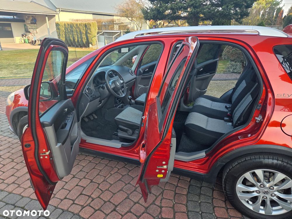 Suzuki SX4 1.6 VVT 4x2 Style - 9