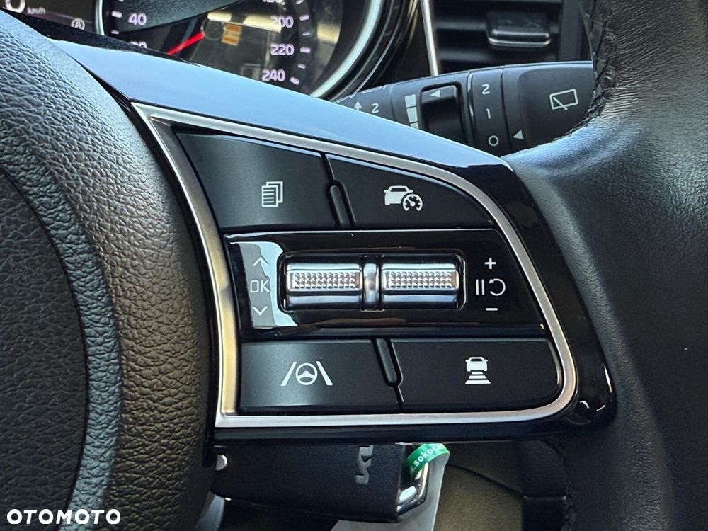 Kia XCeed 1.5 T-GDI L DCT - 14