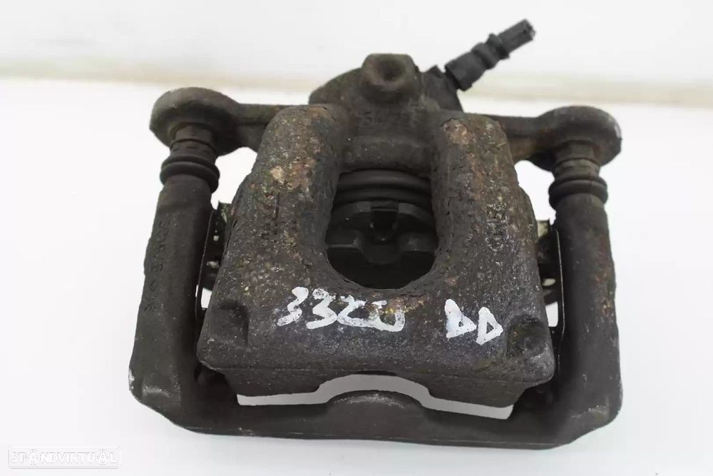 PINÇA TRAVÃO FRONTAL DIREITA BMW 1 2008 -3320 - 3