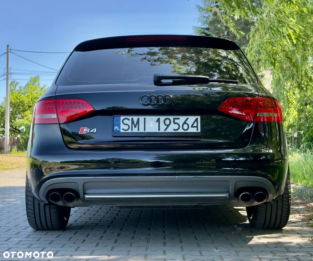 Audi S4 Avant S tronic - 5