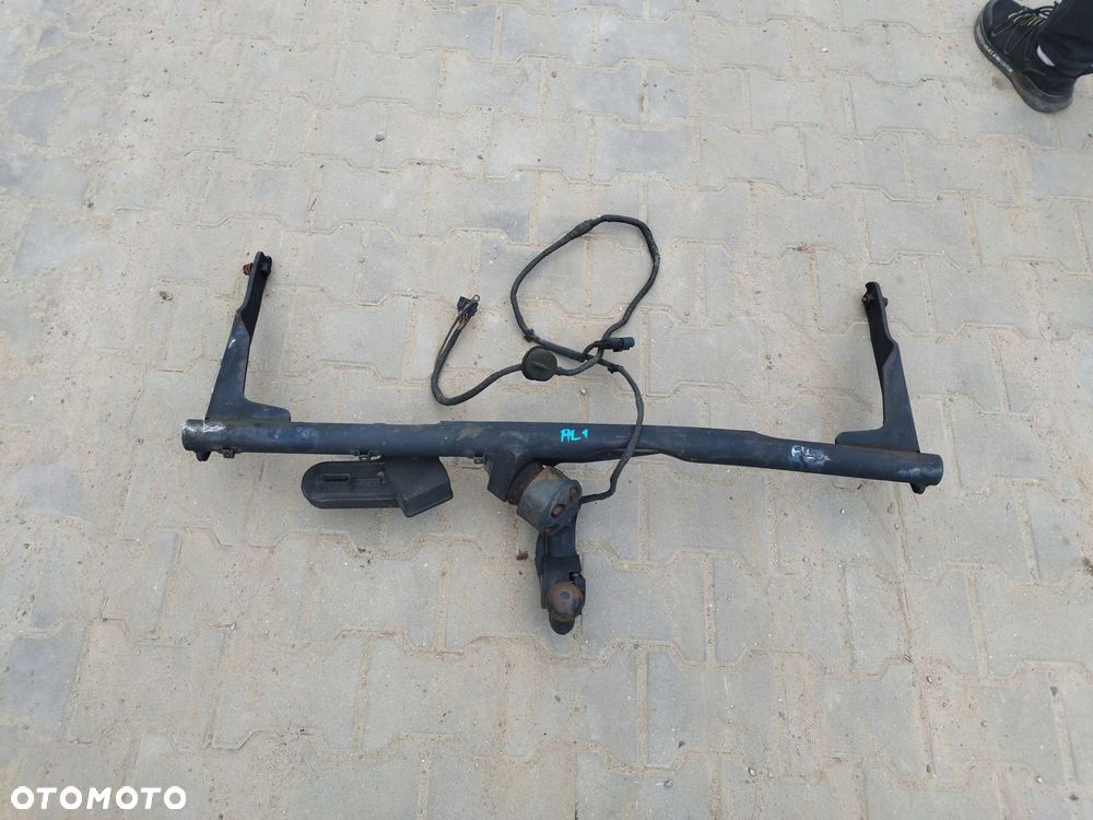 HAK HOLOWNICZY VW PASSAT B7 WESTFALIA 3AA803880E - 1