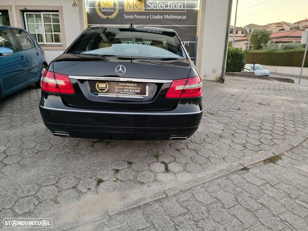 Mercedes-Benz E 300 Bluetec Hybrid Avantgarde - 36
