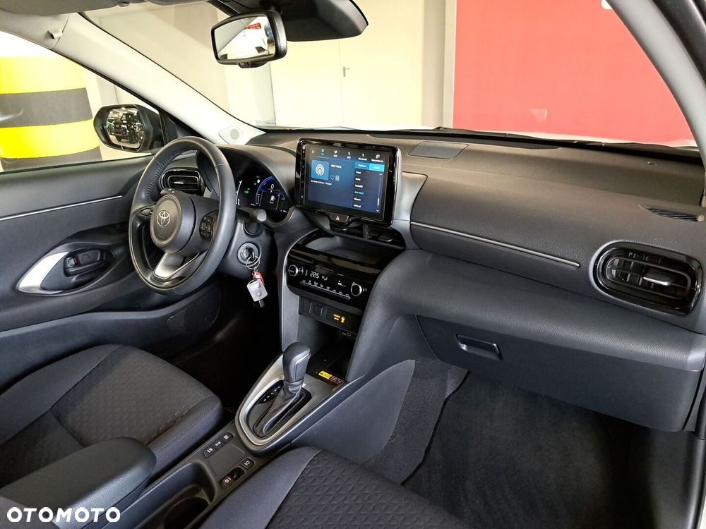 Toyota Yaris Cross Hybrid 1.5 Comfort - 17