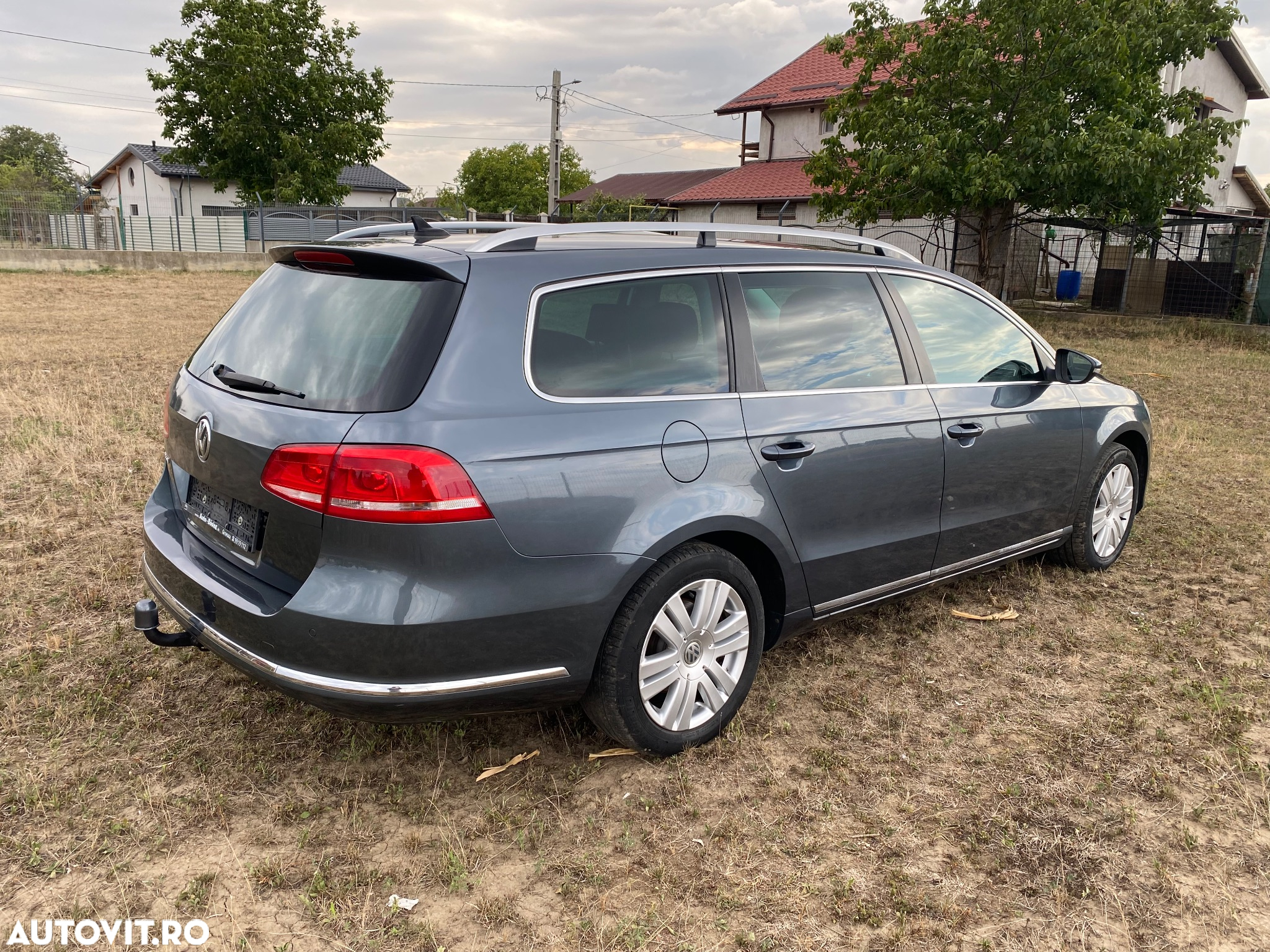 Volkswagen Passat Variant 1.6 TDI BlueMotion - 4