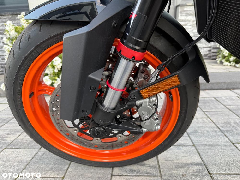KTM Duke 990 - 17