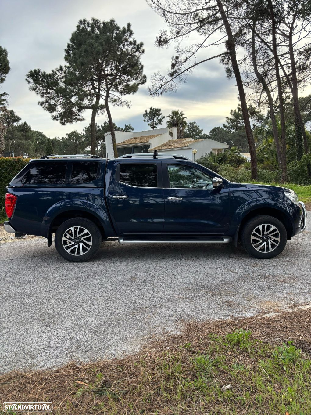 Nissan Navara DC 4x4 Auto EU6 Tekna - 5