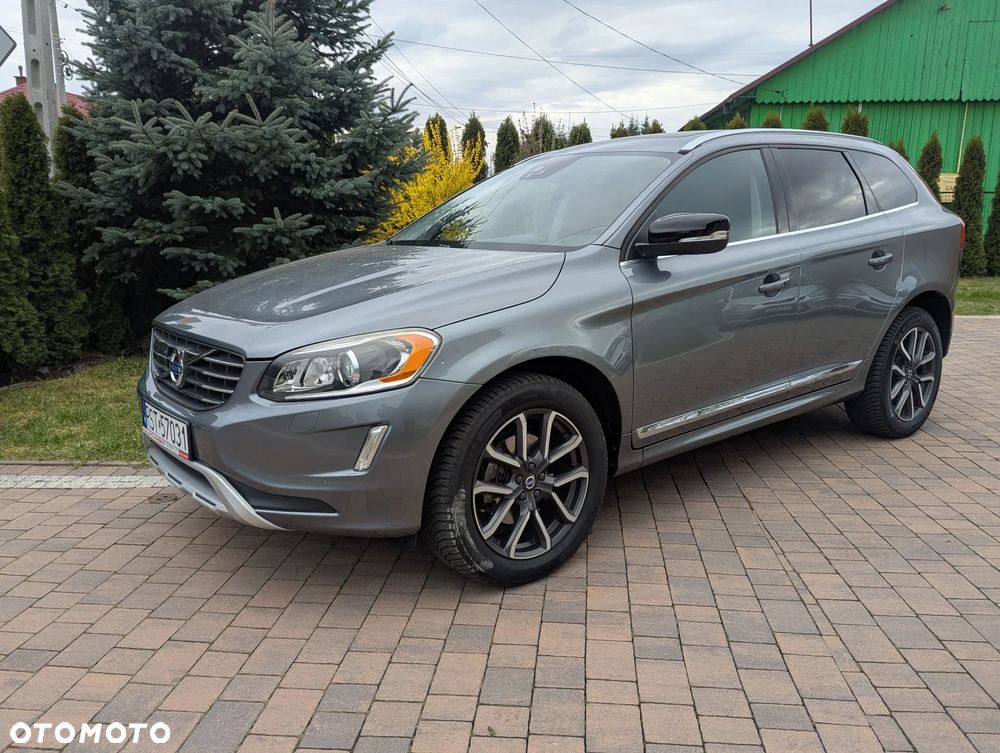 Volvo XC 60 T6 AWD Geartronic Momentum - 2