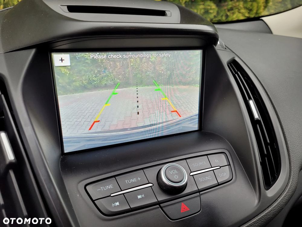 Ford Kuga 1.5 EcoBoost 4WD Trend - 23