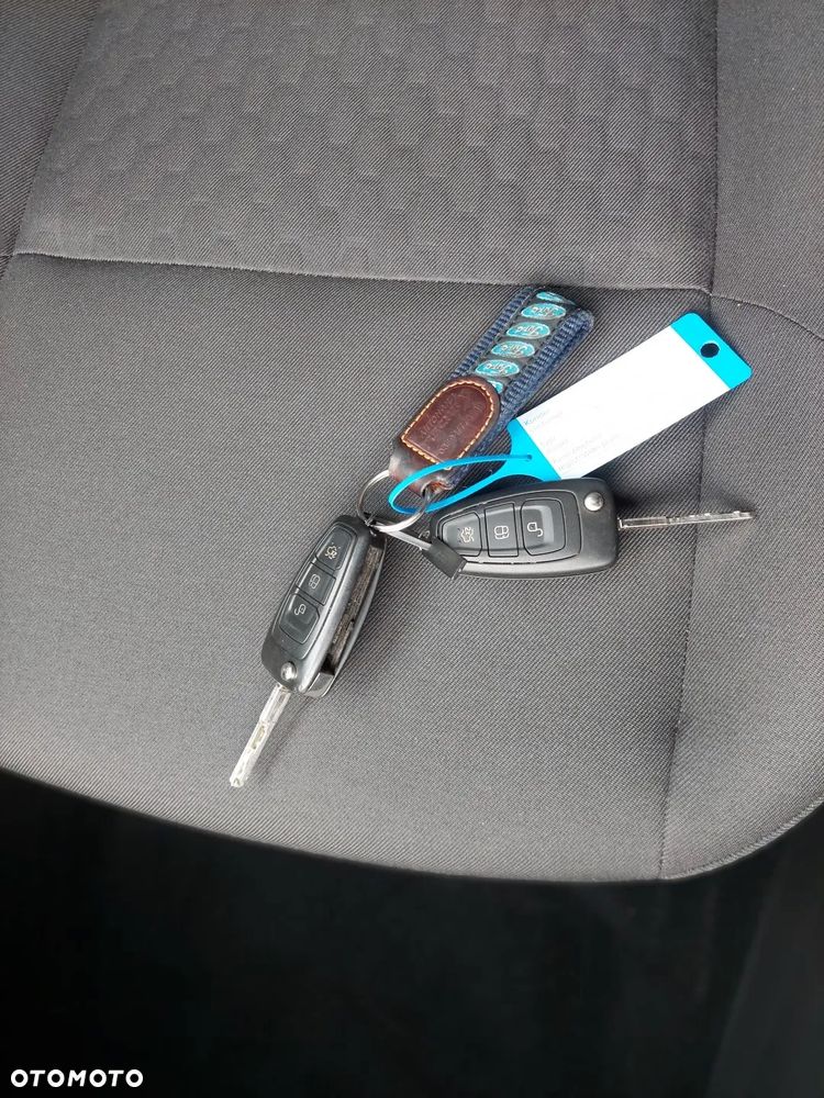 Ford Focus - 34