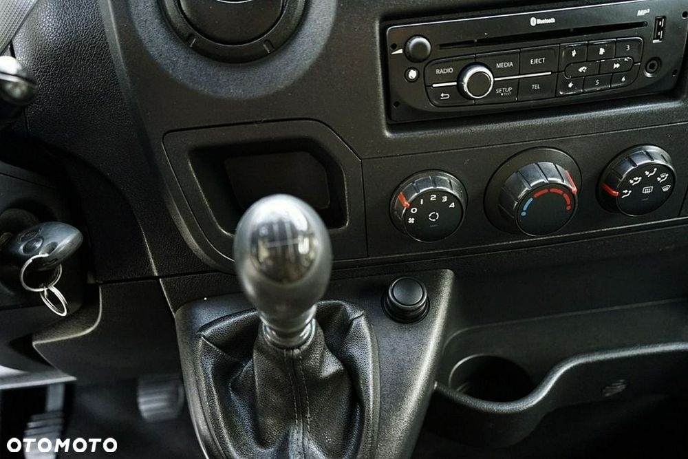 Renault Master - 16