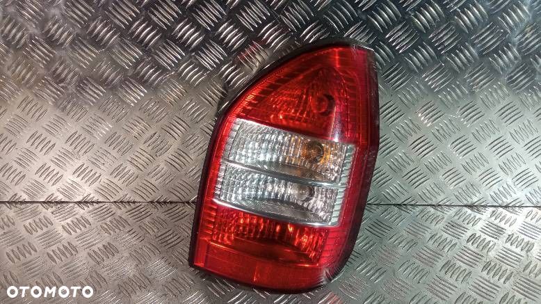 LAMPA PRAWA TYLNA OPEL ZAFIRA A - 1