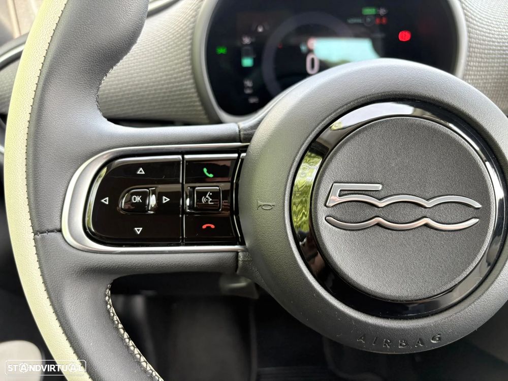 Fiat 500e La Prima - 14