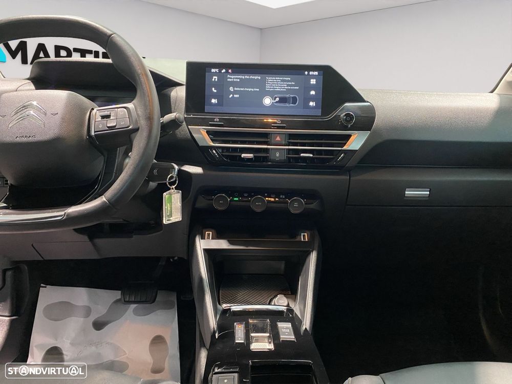 Citroën e-C4 50 kWh Shine - 10