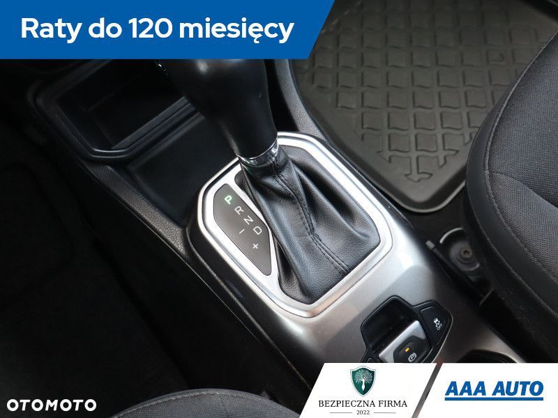 Jeep Renegade - 16