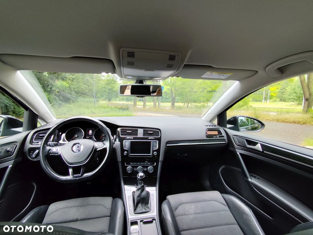Volkswagen Golf 1.4 TSI BMT Highline - 9