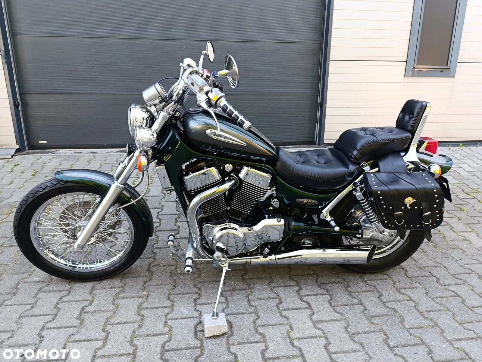 Suzuki Intruder - 9