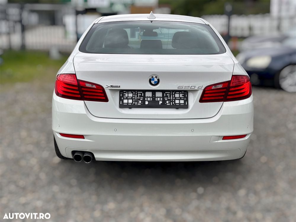 BMW Seria 5 520d xDrive AT - 4