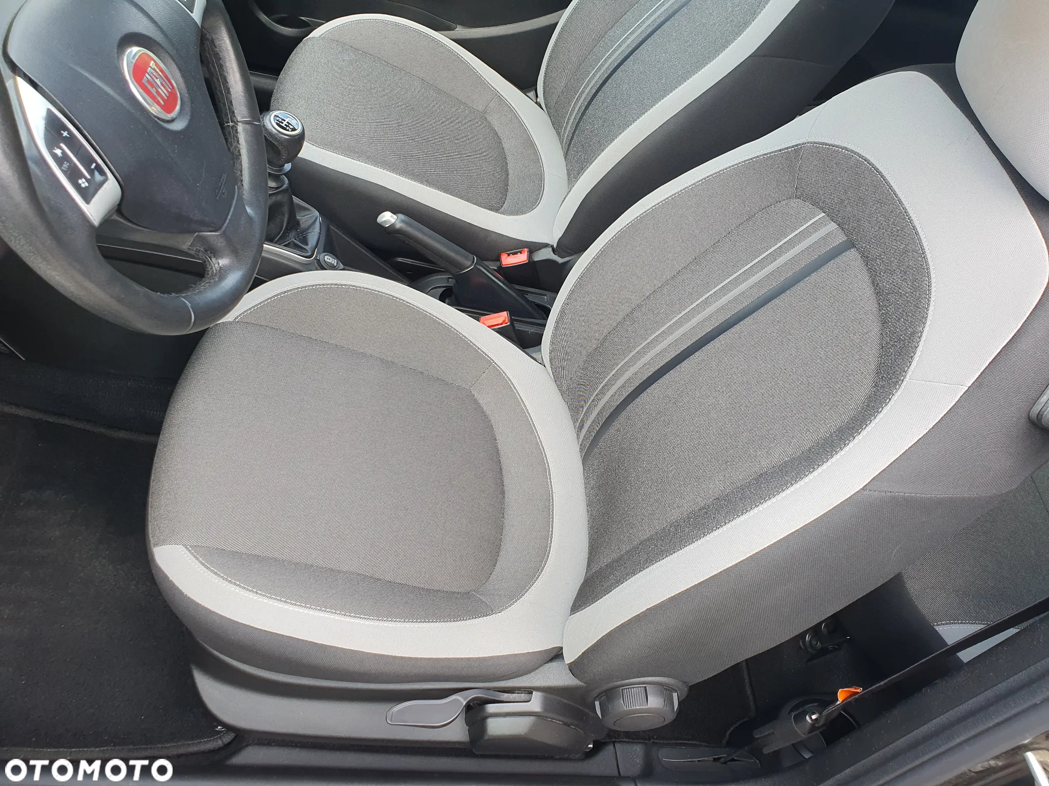 Fiat Punto Evo - 23
