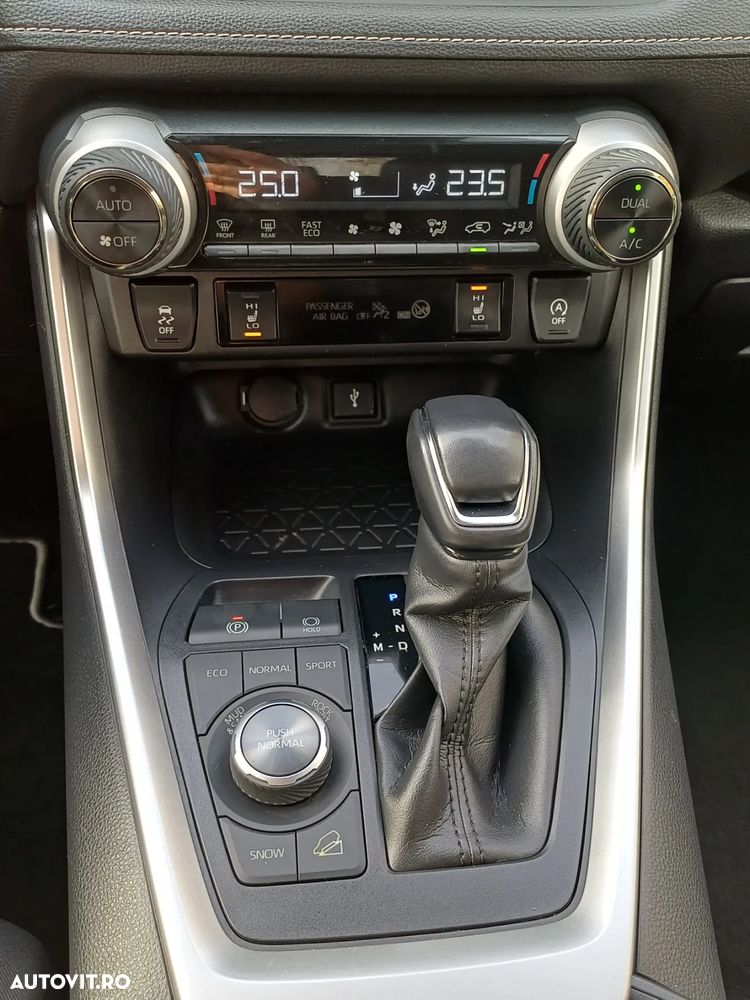 Toyota RAV4 2.0P CVT AWD Dynamic - 16