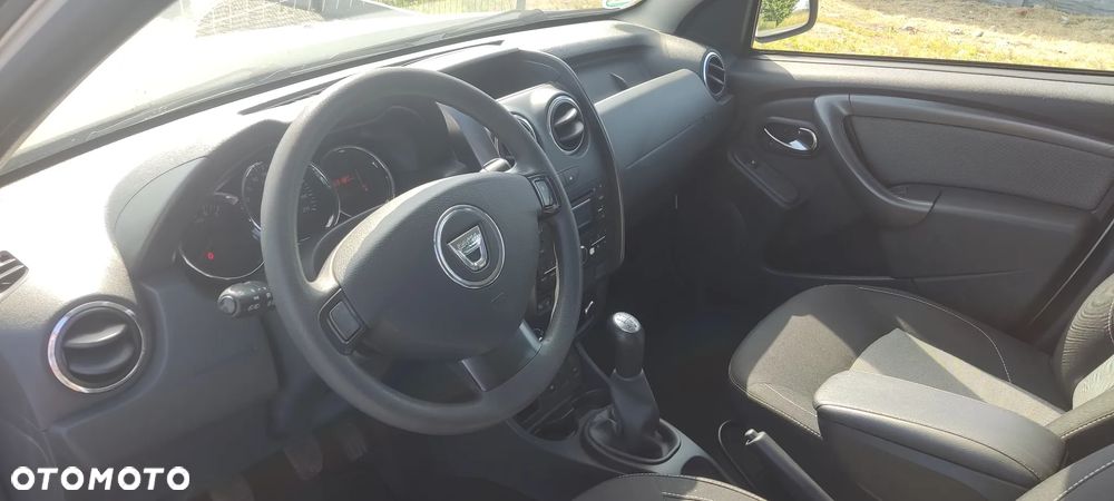 Dacia Duster SCe 115 4x2 Essentiel - 10