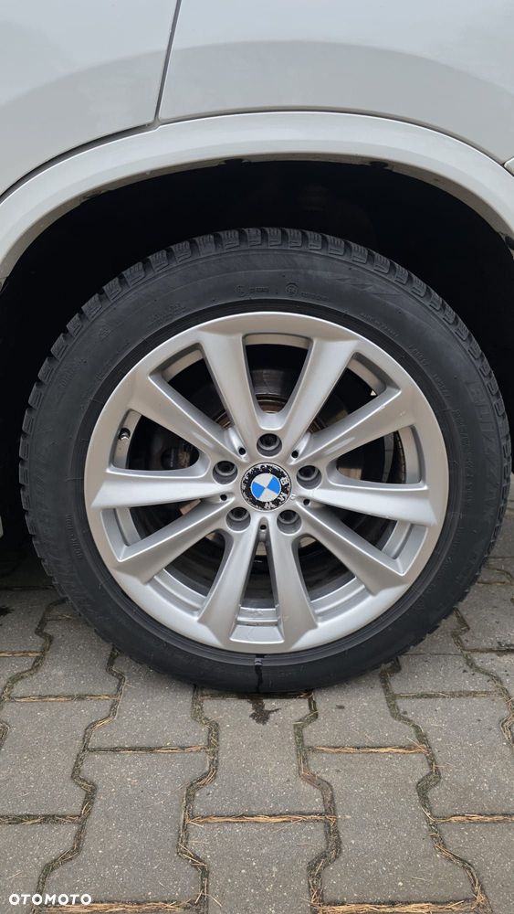 BMW X1 xDrive25d - 13
