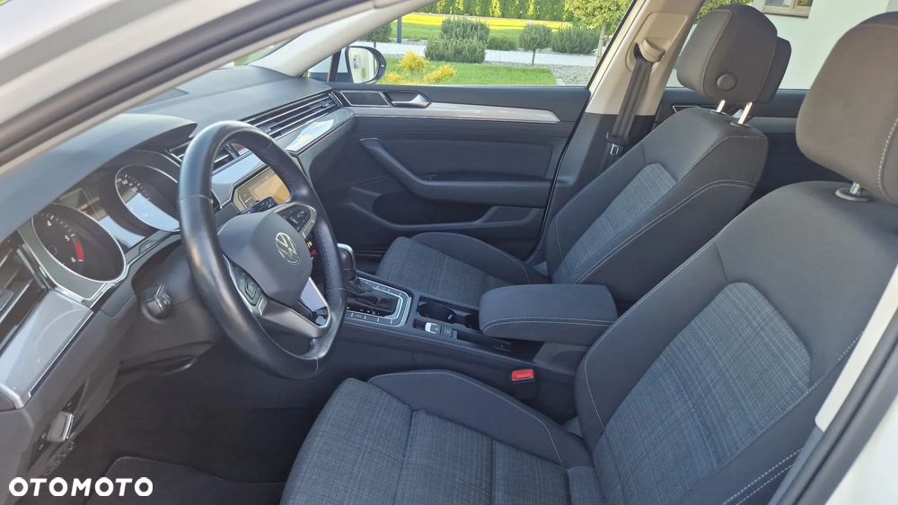 Volkswagen Passat Variant 2.0 TDI BMT Highline DSG - 11