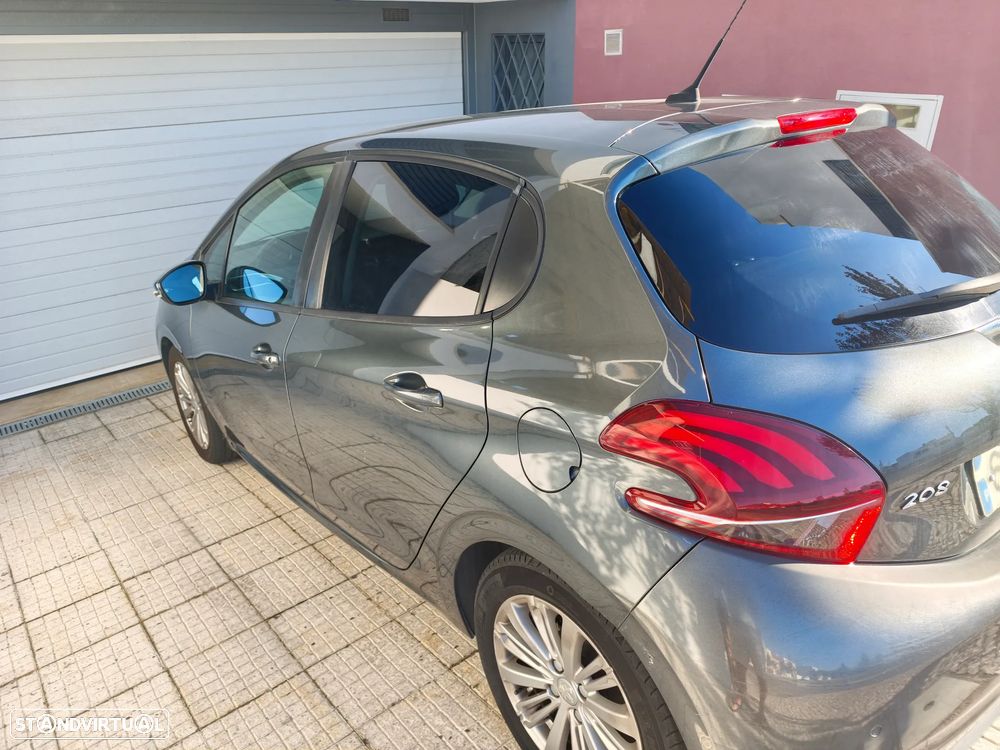 Peugeot 208 1.6 BlueHDi Style - 2