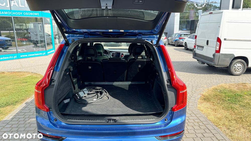 Volvo XC 90 T8 AWD Plug-In Hybrid R-Design 7os - 36