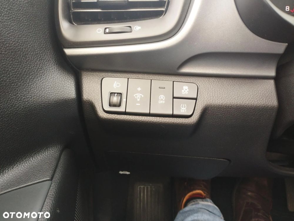 Kia Stonic 1.0 T-GDI M - 26