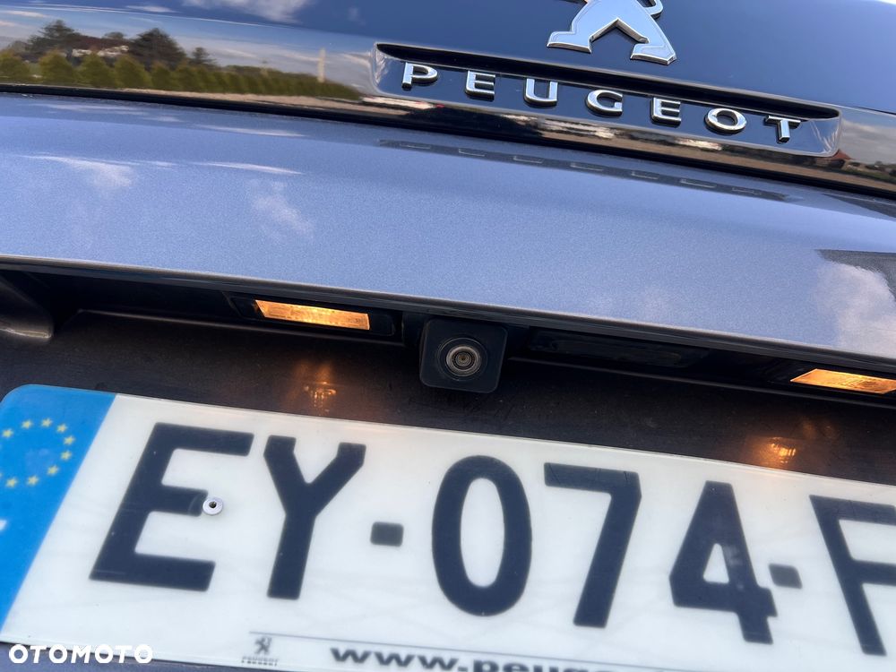 Peugeot 3008 PureTech 130 Stop & Start GPF Active Business-Paket - 13