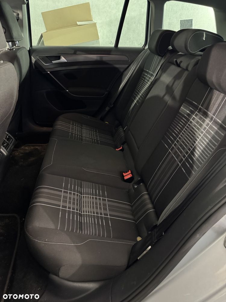 Volkswagen Golf 1.6 TDI BlueMotion Comfortline - 14