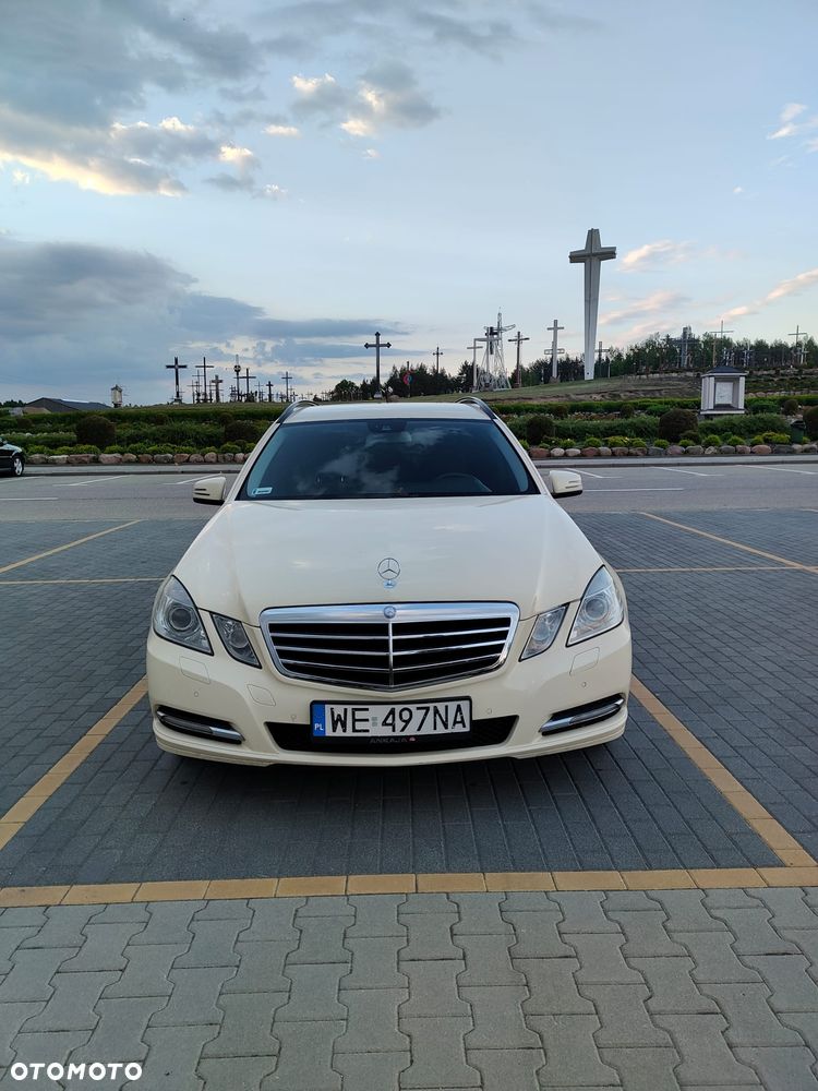 Mercedes-Benz Klasa E - 9