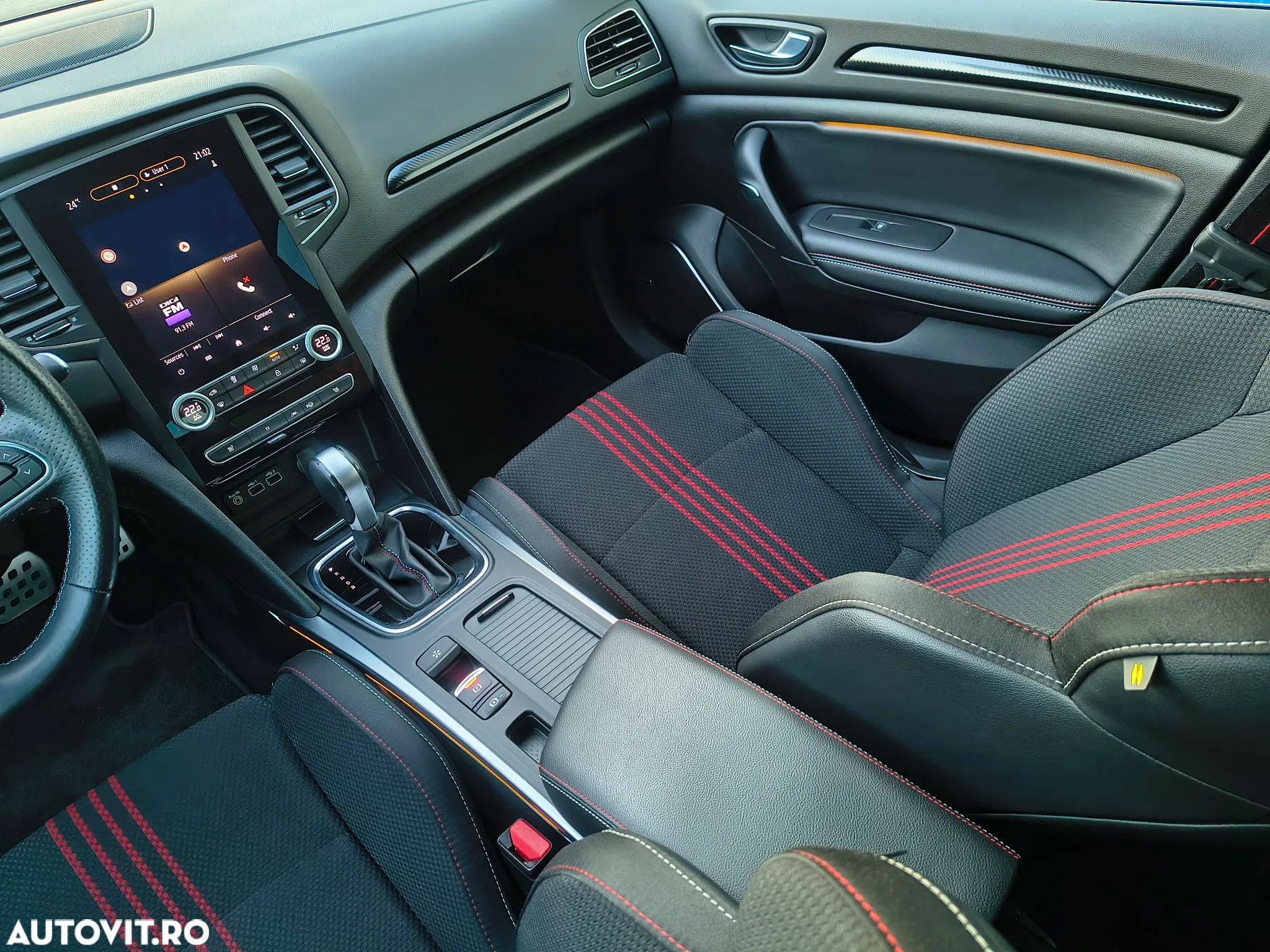 Renault Megane Grandtour E-TECH Plug-in 160 R.S. LINE - 16