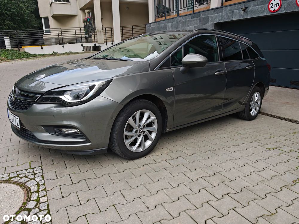 Opel Astra 1.6 D (CDTI) Start/Stop Innovation - 16