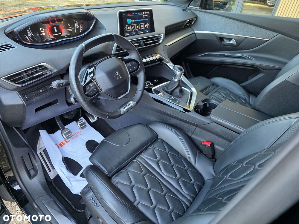 Peugeot 3008 - 11