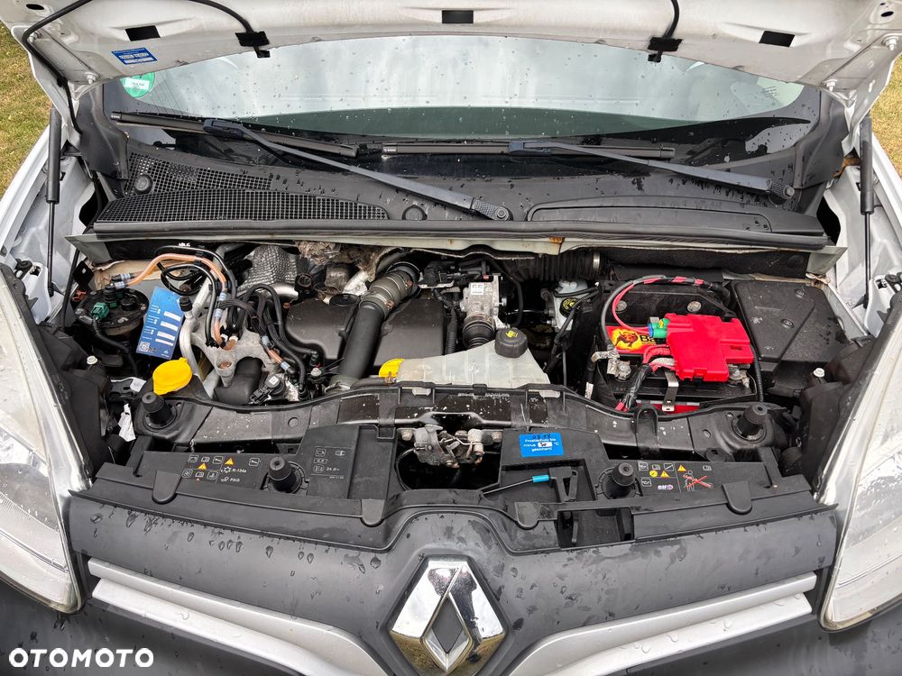 Nissan NV200 - 29