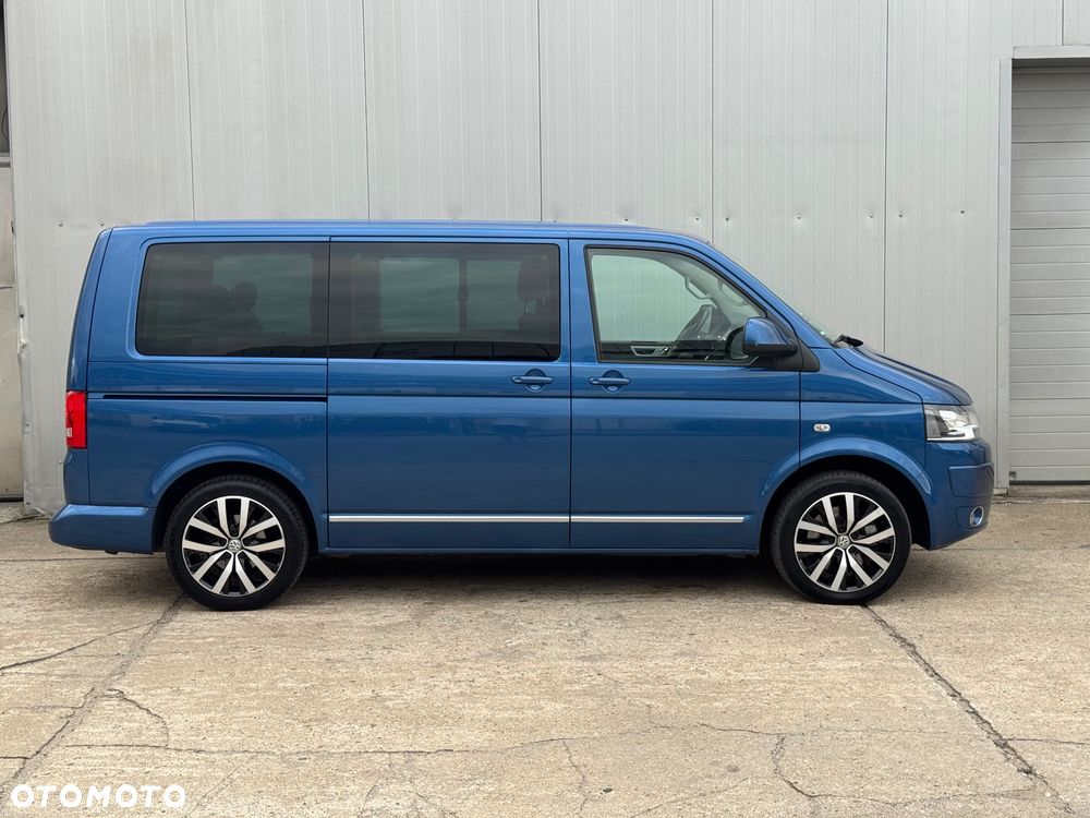 Volkswagen Multivan - 10