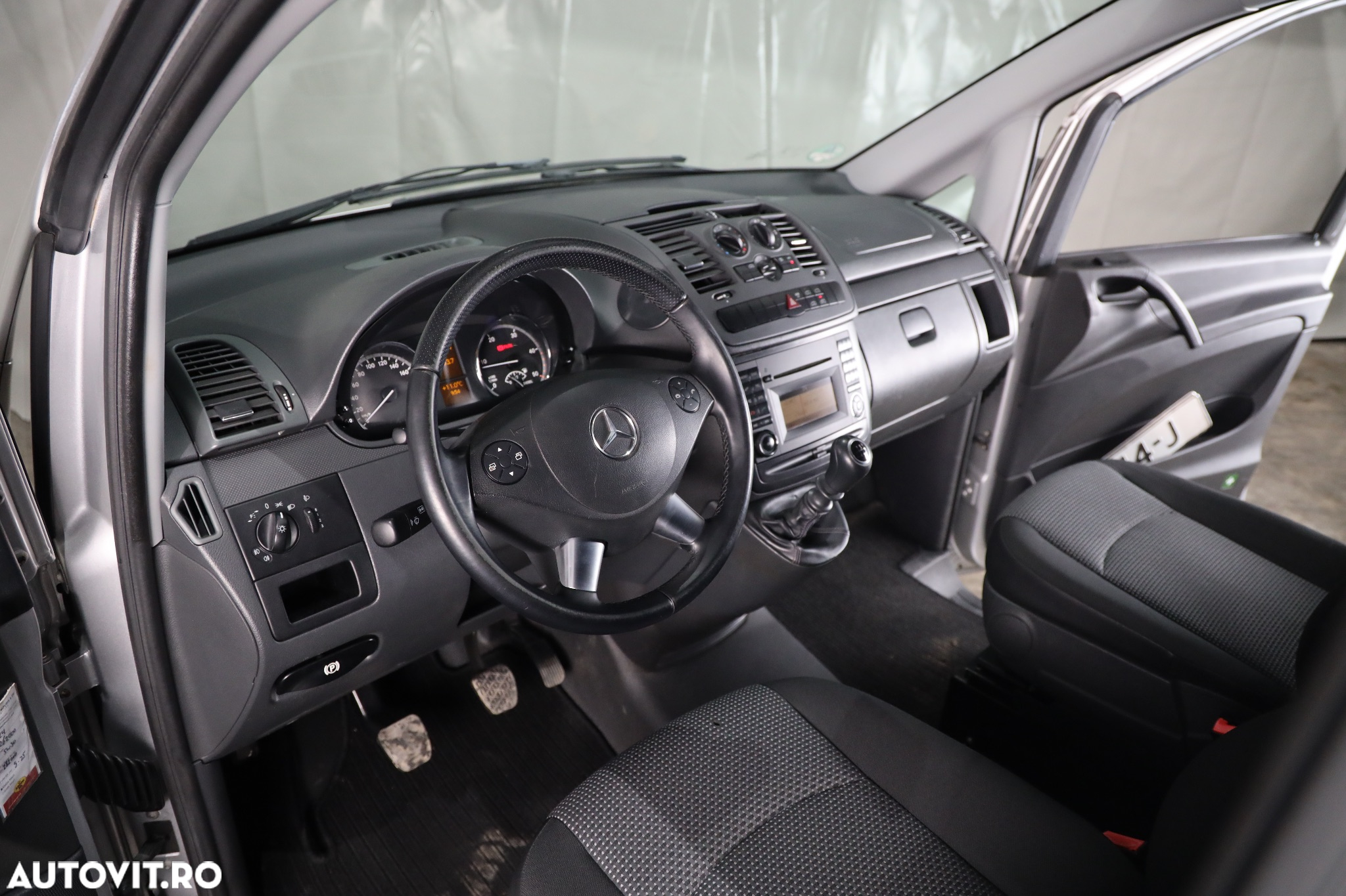 Mercedes-Benz Vito - 10