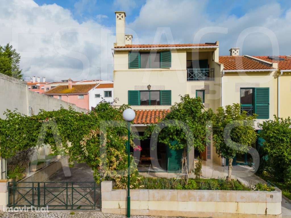 OPORTUNIDADE ÚNICA! Ótima qualidade de construção. Muito soalheira ... - Grande imagem: 3/60