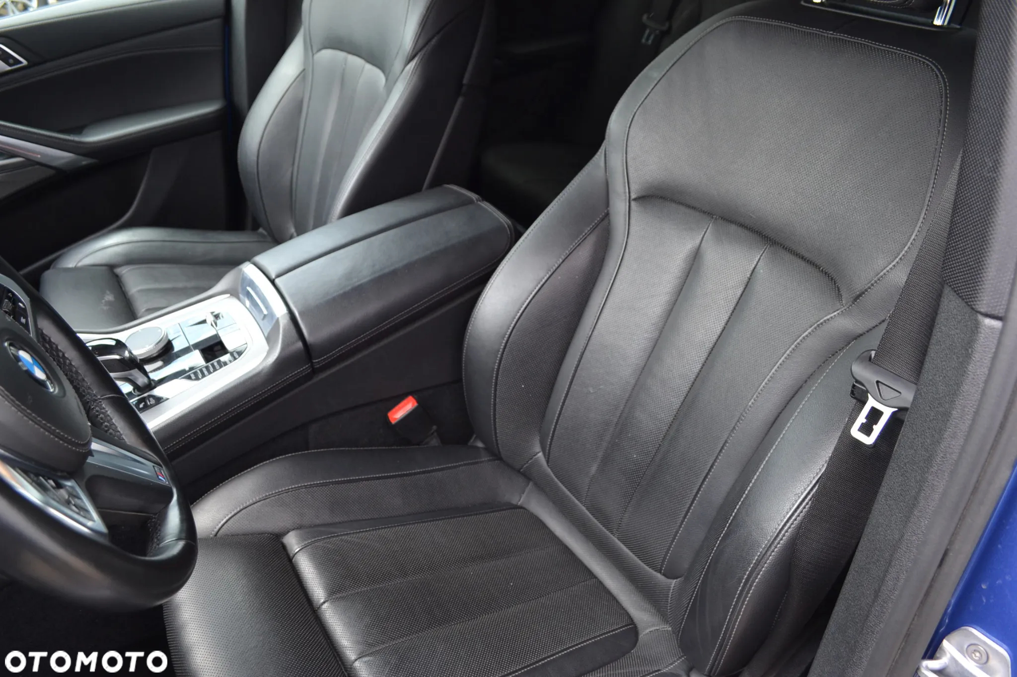 BMW X6 xDrive40i - 8