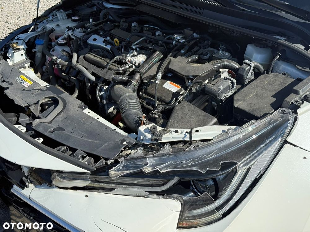 Toyota Corolla 2.0 Hybrid GR Sport - 8