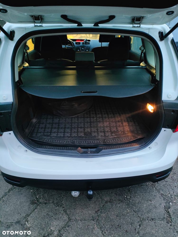 Mazda 5 - 8